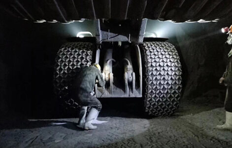 underground mining and tunnel protection chains