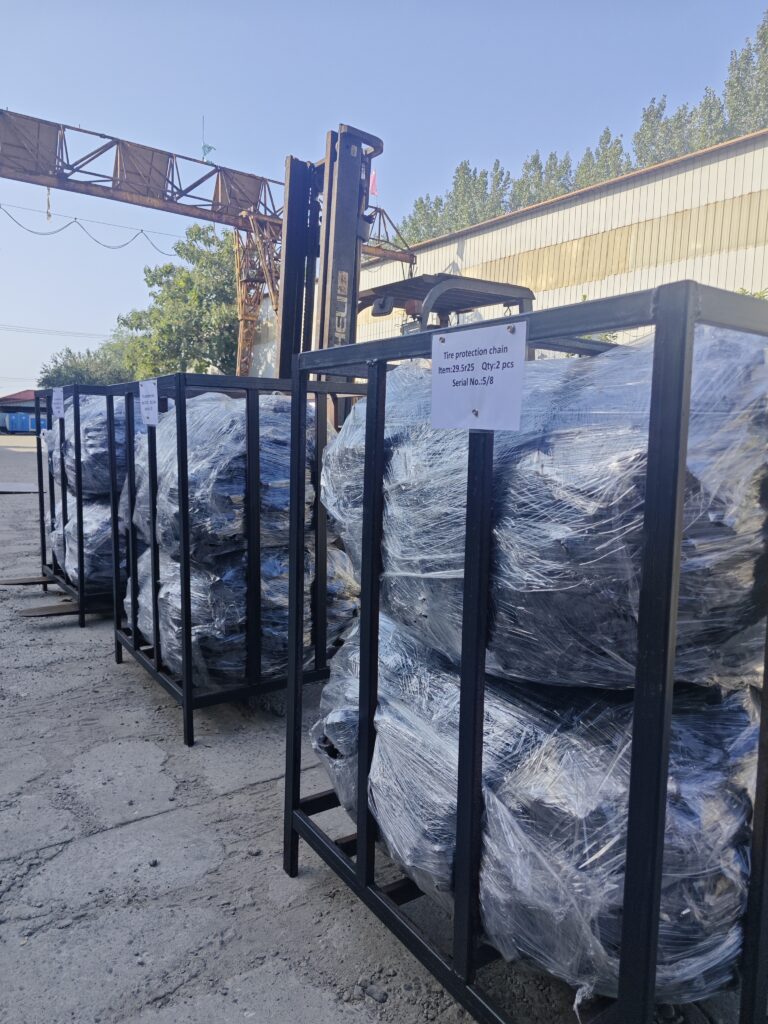 20GP container tire protection chain arranged for loading in the morning of September 10, 2025